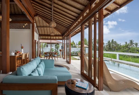 Villa, 2 Bedrooms, Private Pool | Outdoor dining
