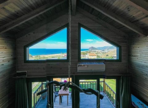 Honeymoon Bungalow, Balcony, Sea View | Interior