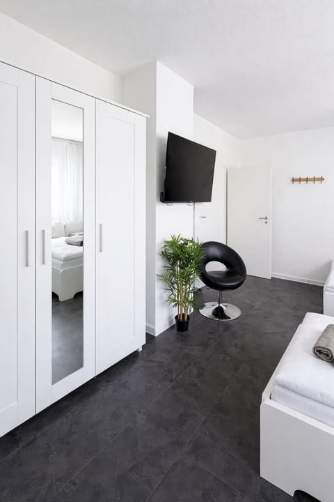 Classic Triple Room | WiFi (free)