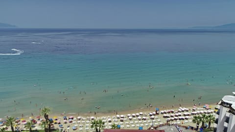 Classic Double Room, Sea View | Beach | Beach nearby, beach towels