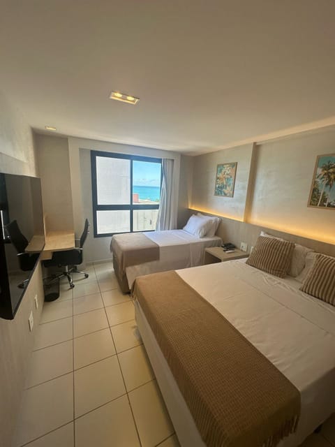 Apartment | In-room safe, laptop workspace, iron/ironing board, free WiFi