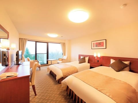 Superior Twin Room, Mountain View | WiFi (free)