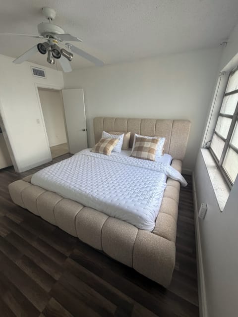 Apartment, Patio | Desk, laptop workspace, free WiFi