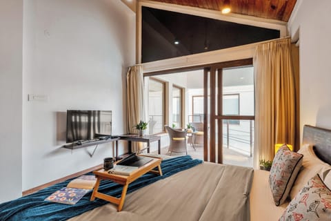 Villa, 3 Bedrooms, Pool View, Beachside | Premium bedding, down comforters, memory foam beds