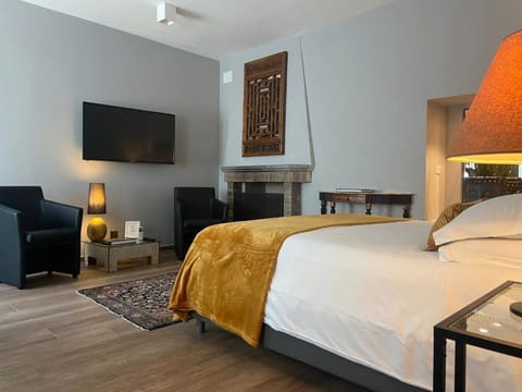 Junior Double Room