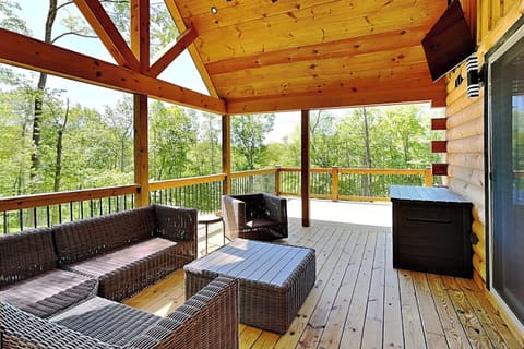 House (6 Bedrooms) | Property amenity