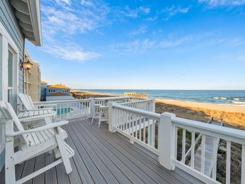Studio (4 Bedrooms) | Front of property