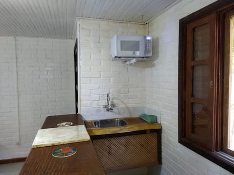 Family Chalet | Blackout drapes, bed sheets