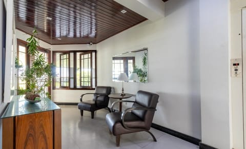Basic Apartment | Interior