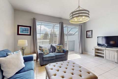 House, Multiple Beds, Pool Access, Pool View (The Cozy Cove) | Living area