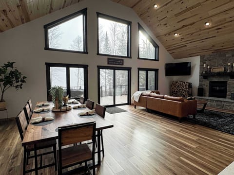House, Multiple Beds, Patio (Woods + Water) | Interior