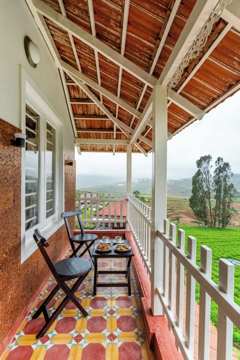 Deluxe Villa, Garden View | Terrace/patio