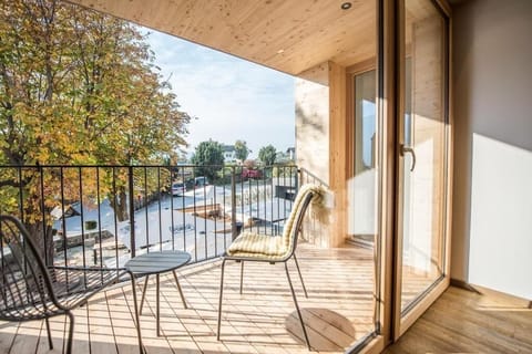 Apartment, Balcony, Mountain View | Property grounds