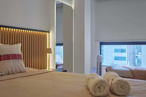 Apartment, 1 Queen Bed with Sofa bed, Kitchen | Blackout drapes, iron/ironing board, free WiFi