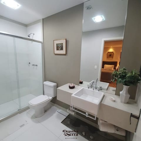 Deluxe Double or Twin Room | Premium bedding, minibar, free WiFi, bed sheets