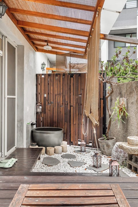 Standard Double Room | Terrace/patio