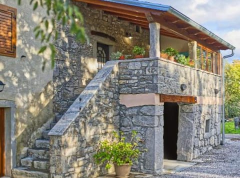 Studio (Studio Apartment with Terrace) | Exterior