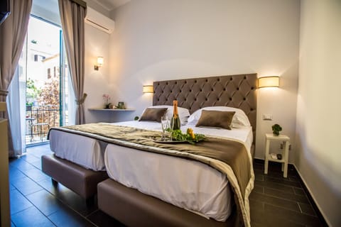 Standard Double or Twin Room, Balcony | Premium bedding, minibar, in-room safe, soundproofing