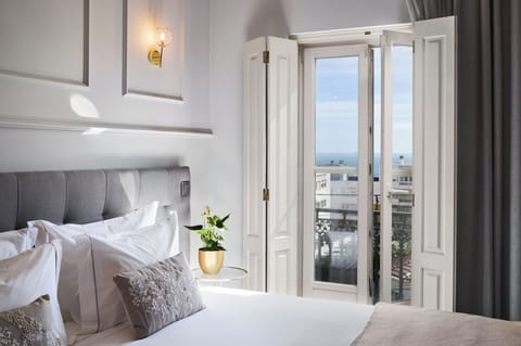 In-room safe, free WiFi