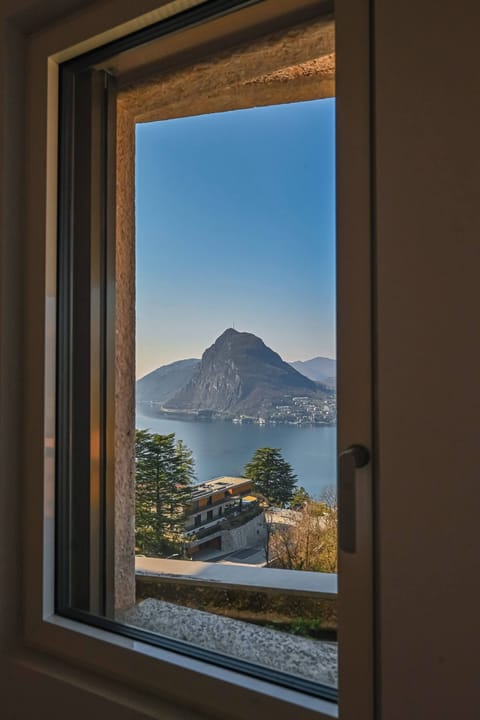 Apartment, 2 Bedrooms, Balcony, City View | Interior