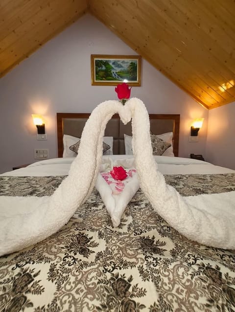Family Suite, Balcony | Iron/ironing board, free WiFi