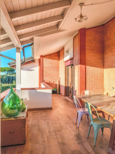 Condo | Outdoor dining