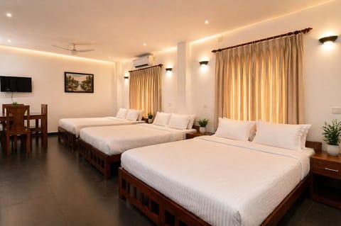 Family Room | Free WiFi