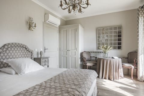 Family Quadruple Room, Multiple Beds | In-room safe, desk, iron/ironing board, free WiFi