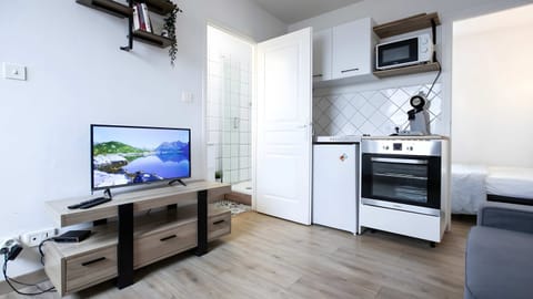House | 1 bedroom
