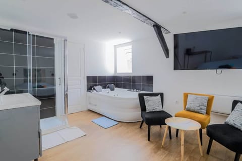 House | 1 bedroom
