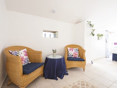 Double or Twin Room, Ensuite (La Terrasse) | Egyptian cotton sheets, premium bedding, memory foam beds