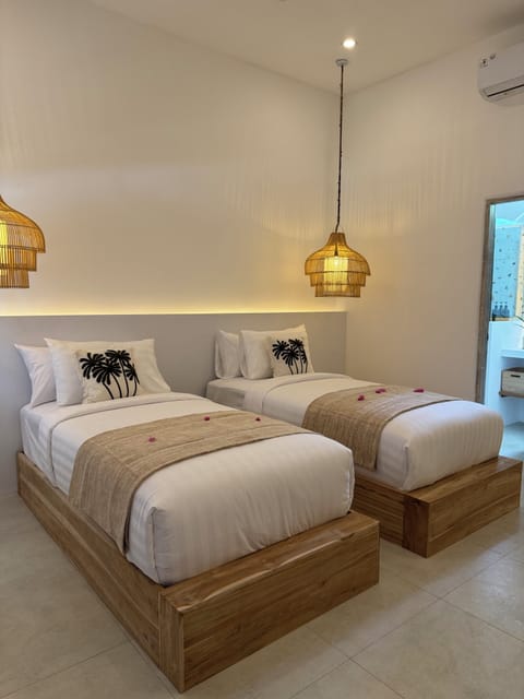 Deluxe Twin Room, Balcony, Pool View | In-room safe, blackout drapes, soundproofing, WiFi (free)