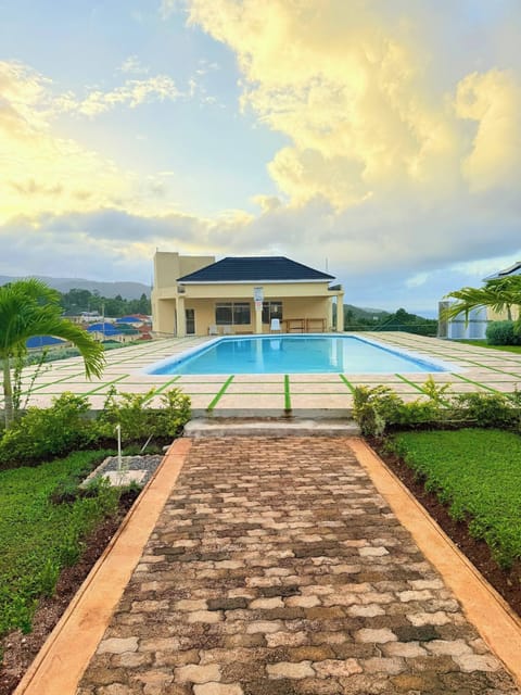 House, 3 Bedrooms, Patio | Pool | Outdoor pool