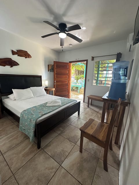 Deluxe Room, 1 Bedroom, Refrigerator & Microwave, Sea View | Individually decorated, individually furnished, blackout drapes