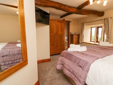 4 bedrooms, WiFi (free), individually decorated, individually furnished