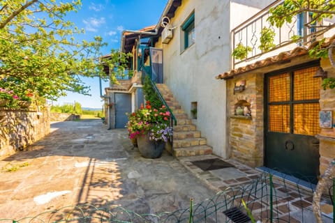 Family Apartment, 1 Bedroom, Terrace (Rural Apt Lea for 2 /w Terrace) | Property grounds