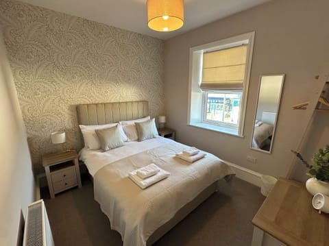 3 bedrooms, WiFi (free), individually decorated, individually furnished