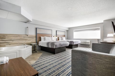 Studio Suite, 2 Queen Beds, Non Smoking | Soundproofing, cribs (free), rollaway beds (surcharge), WiFi (free)