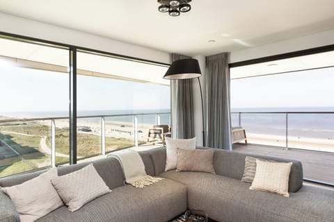 Apartment | Living room