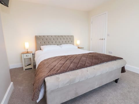3 bedrooms, WiFi (free), individually decorated, individually furnished