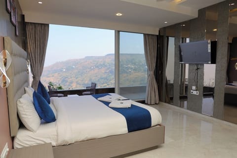 Luxury Room | Free WiFi