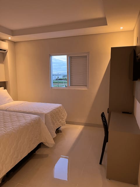Superior Triple Room | Desk, laptop workspace, WiFi (free)
