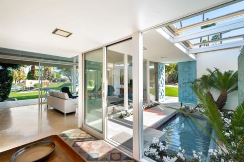 House | 2 bedrooms, high-speed internet