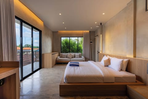Suite | Iron/ironing board, free WiFi