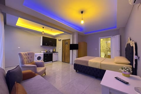 Condo, Balcony, City View | WiFi (free), bed sheets