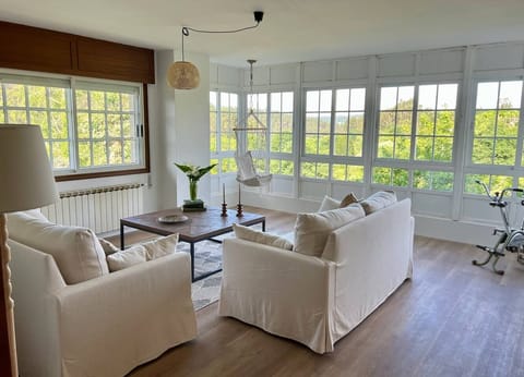 Family House, Patio, Mountain View | Living area