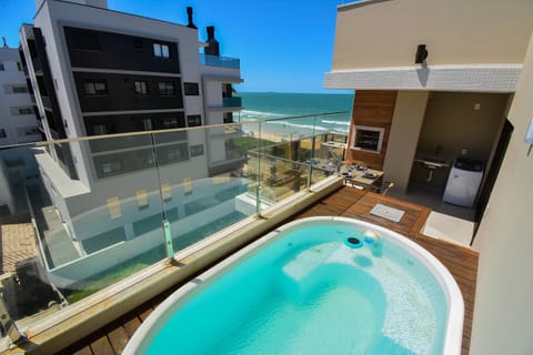 Apartment | Pool | Outdoor pool
