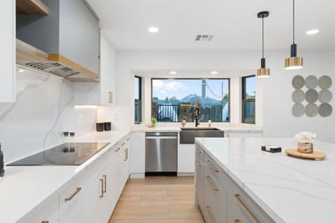 Comfort Villa | Private kitchen | Coffee/tea maker