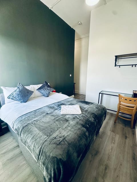 Double Room, 1 Double Bed, Non Smoking, Private Bathroom