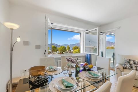 Family Apartment, 2 Bedrooms, Balcony (Il Tenero appartamento - Lido di) | Dining